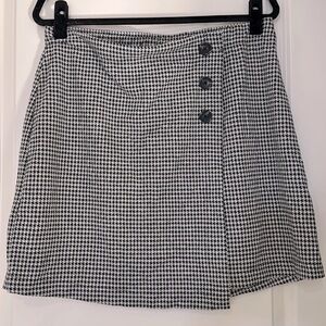 Houndstooth Wrap Skirt w/ Faux Buttons